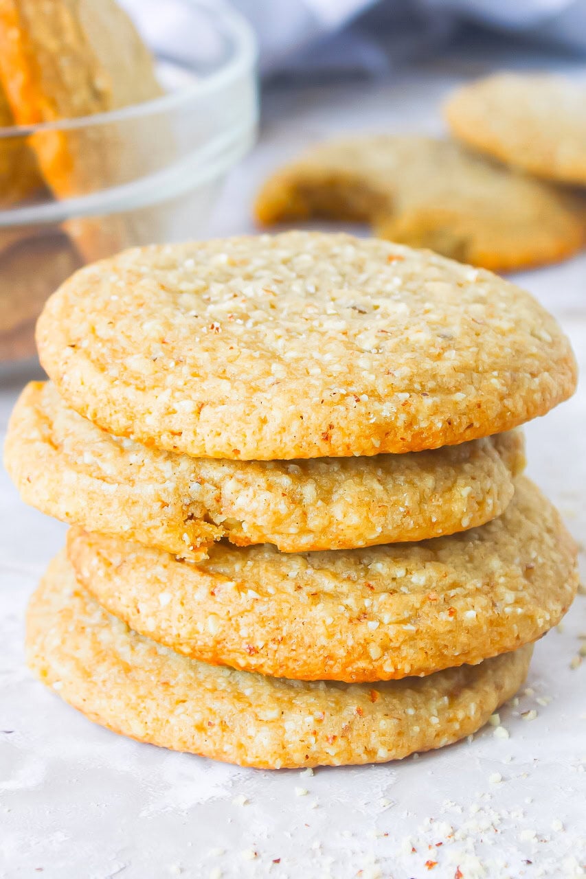 The Best Almond Cookies (Easy Recipe)