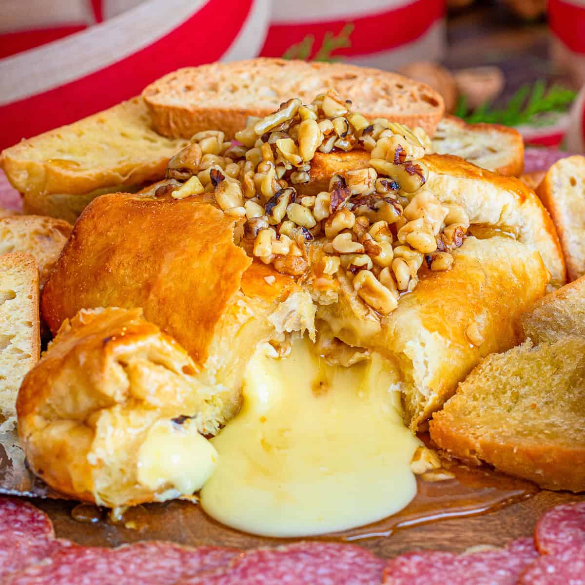 Baked Brie in Puff Pastry with Walnuts and Honey