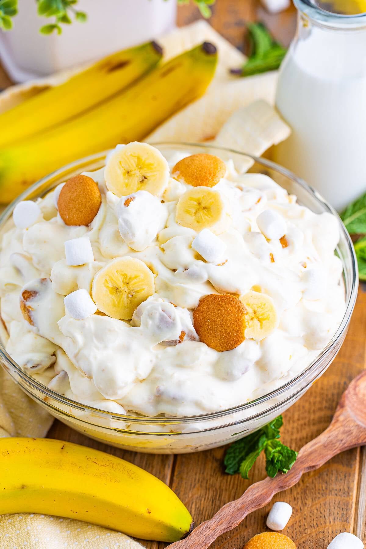 Banana Pudding Fluff Salad with Whipped Cream