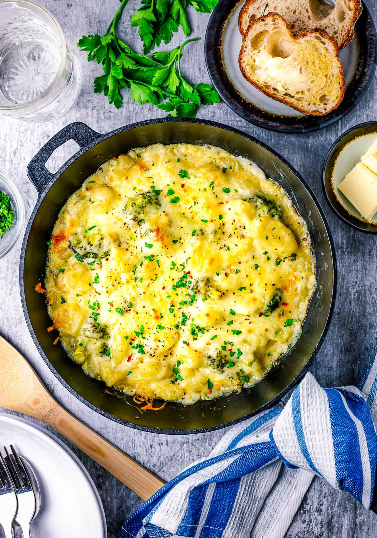 One Pan Cheesy Broccoli Gnocchi Bake