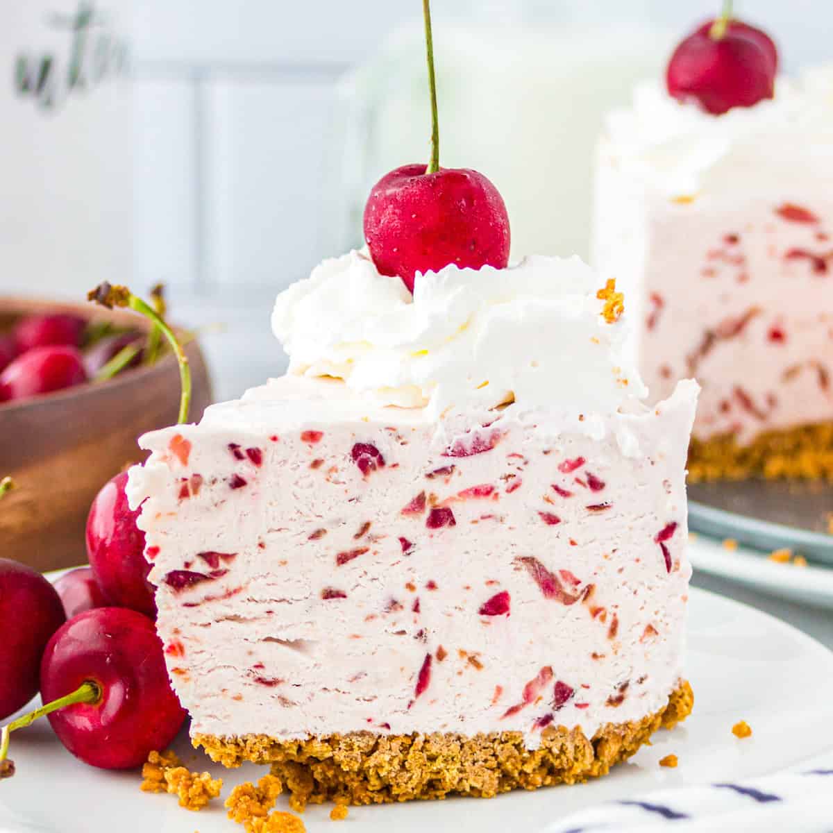 Easy No Bake Cherry Cheesecake Recipe