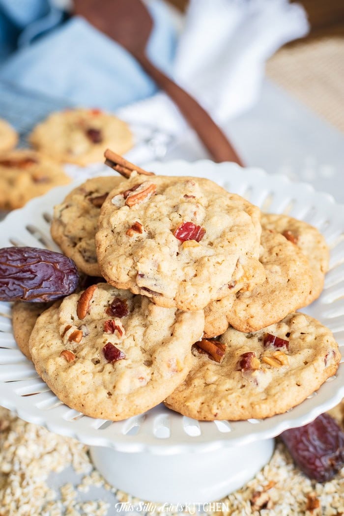 Oatmeal Date Cookies