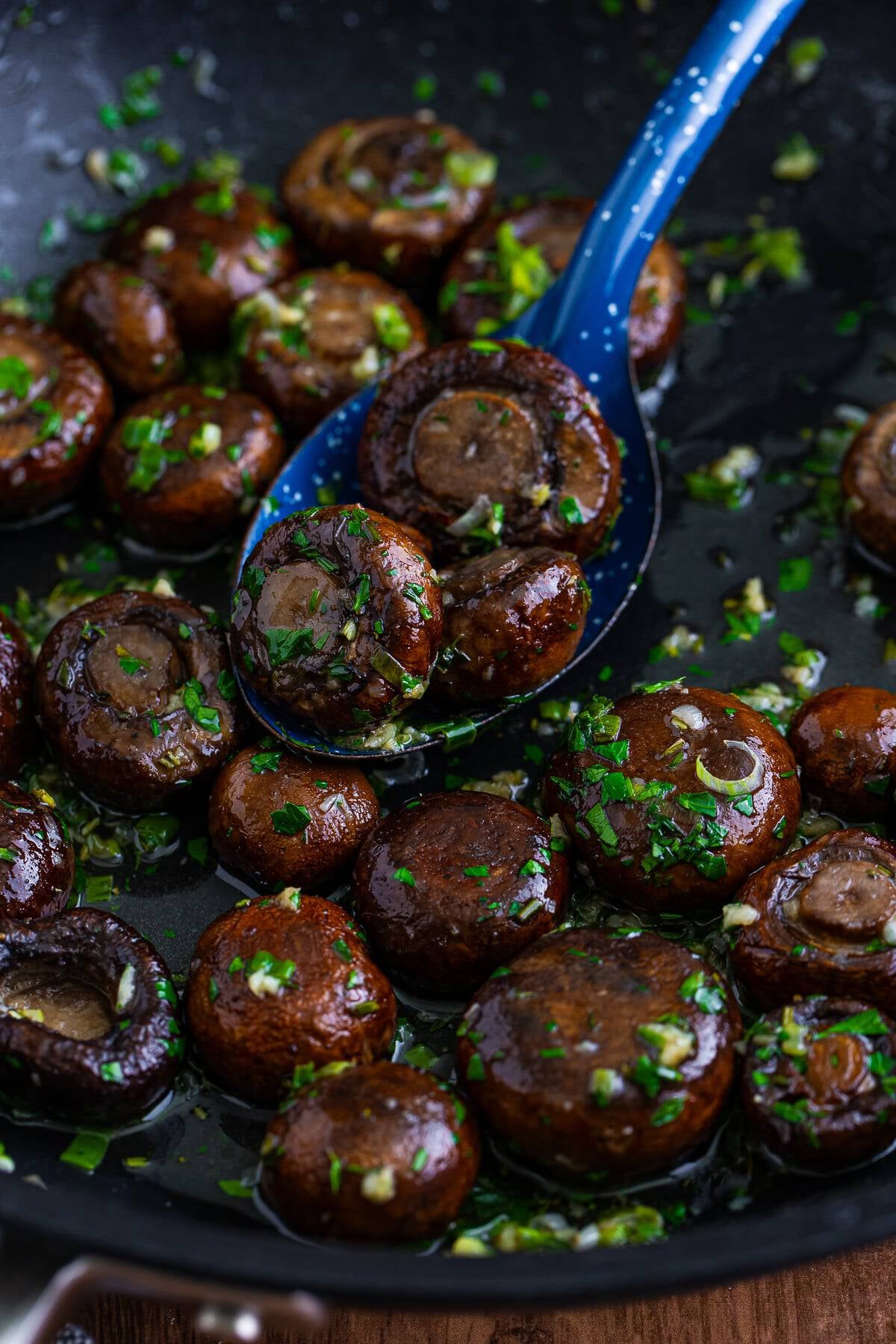 Baked Mushrooms in Garlic Butter Sauce