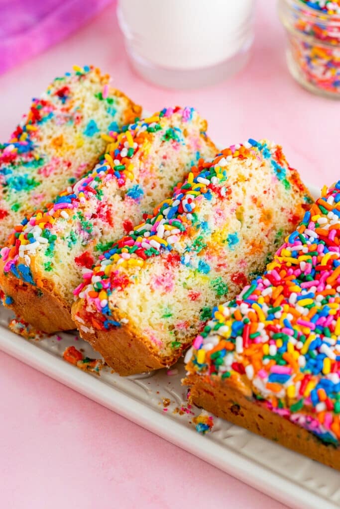 Easy 2-Ingredient Ice Cream Bread