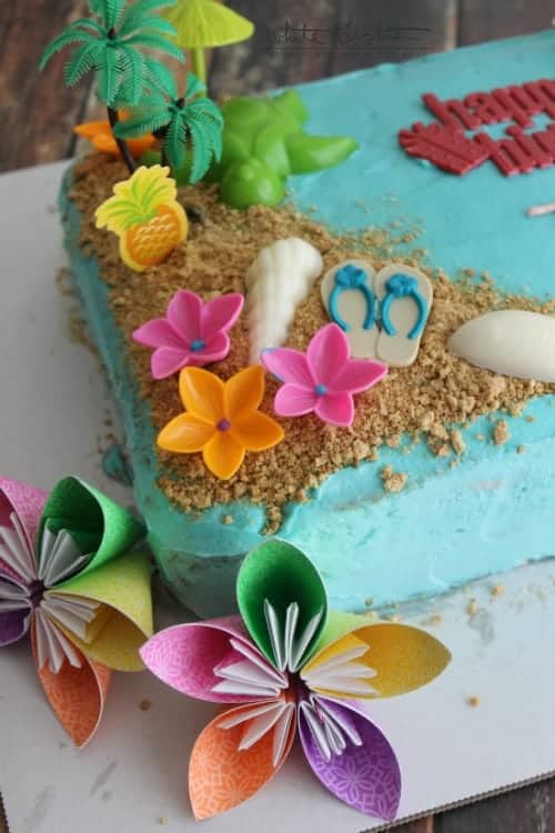 Triple Pineapple Luau Cake {contributor Julie}