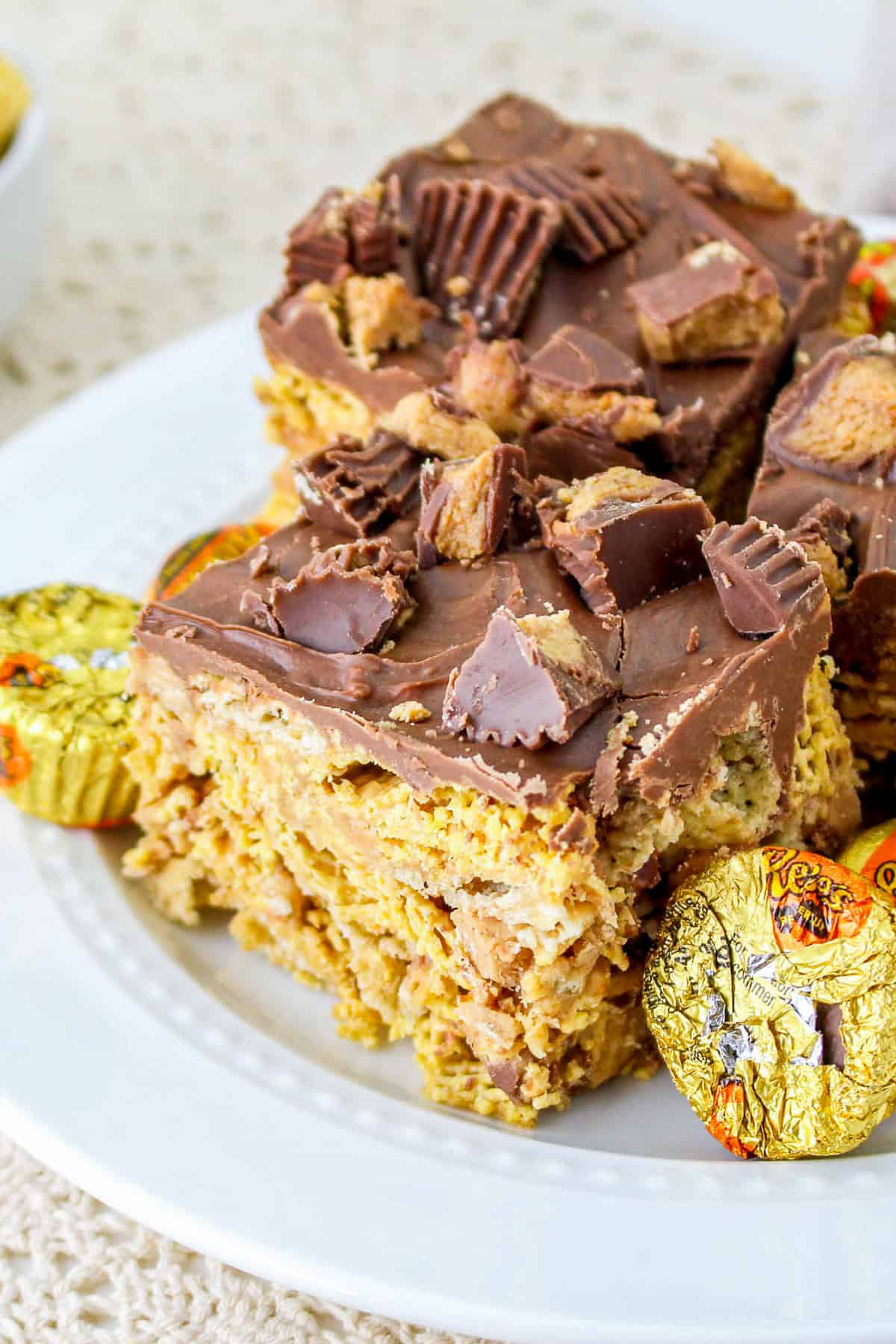 Easy No Bake Reeses Chex Cereal Bars