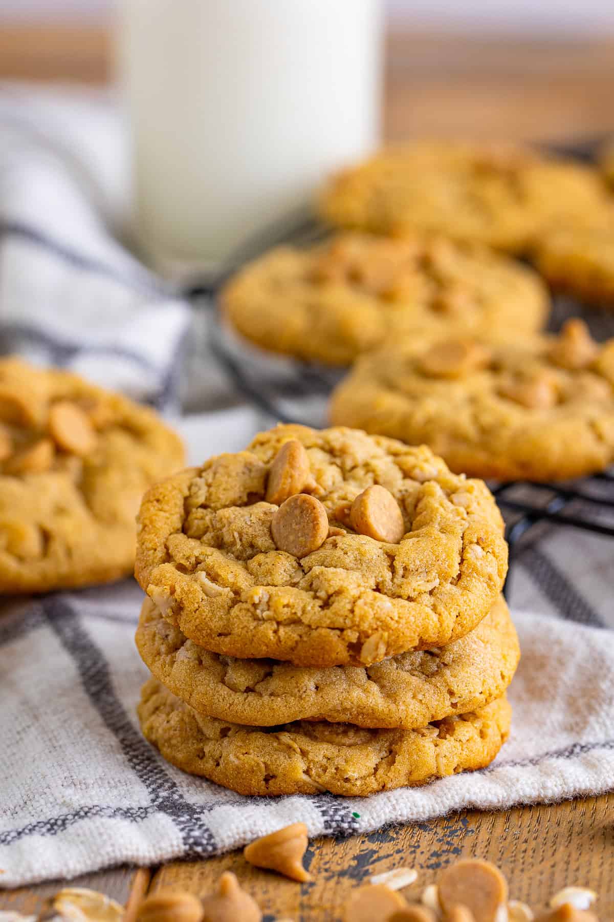 Peanut Butter Oatmeal Cookies