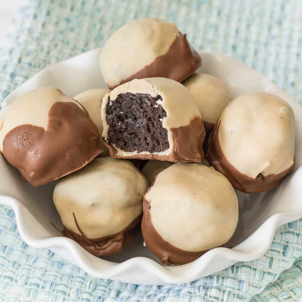 Peanut Butter Oreo Chocolate Truffles (Buckeyes Recipe)