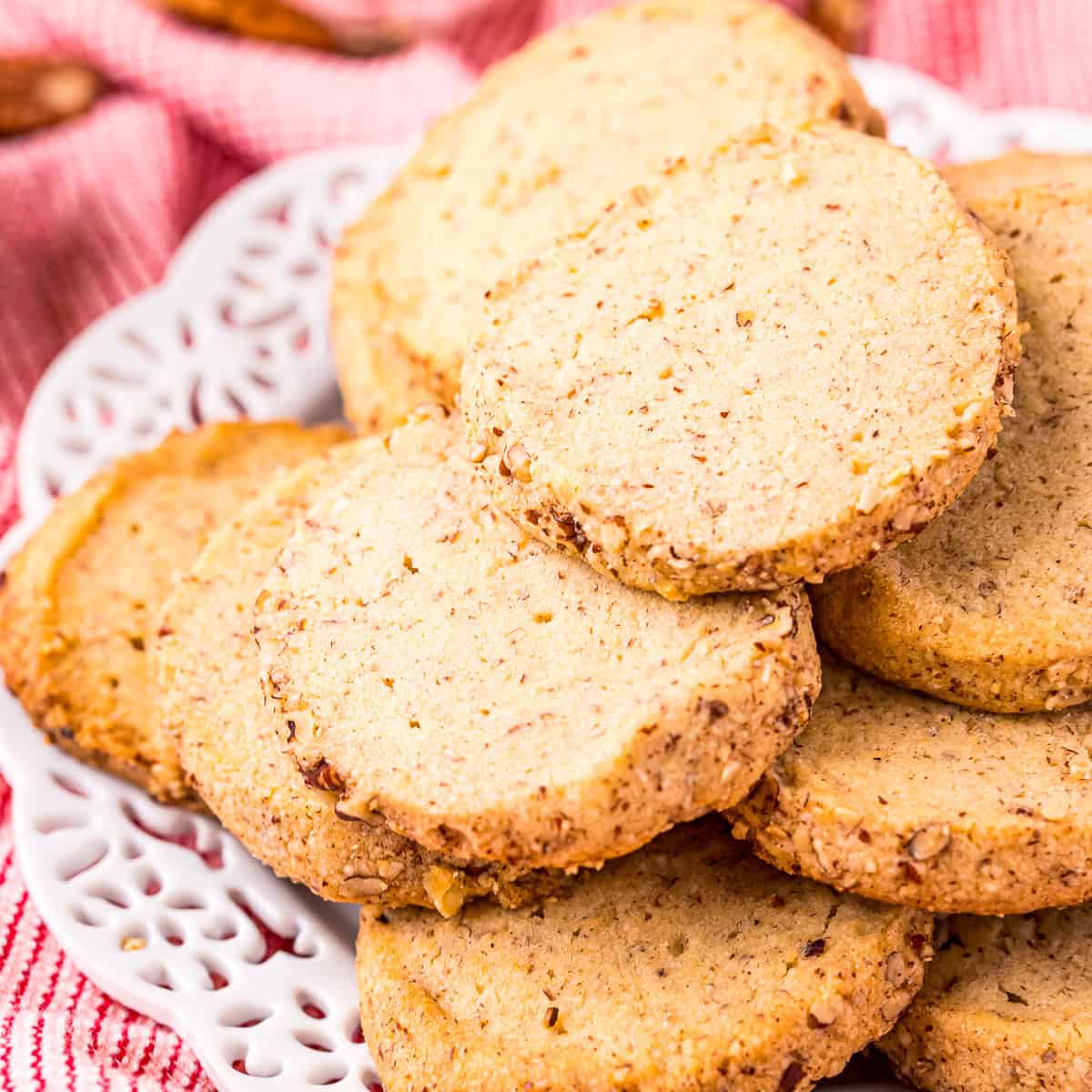 Best Homemade Pecan Sandies Recipe
