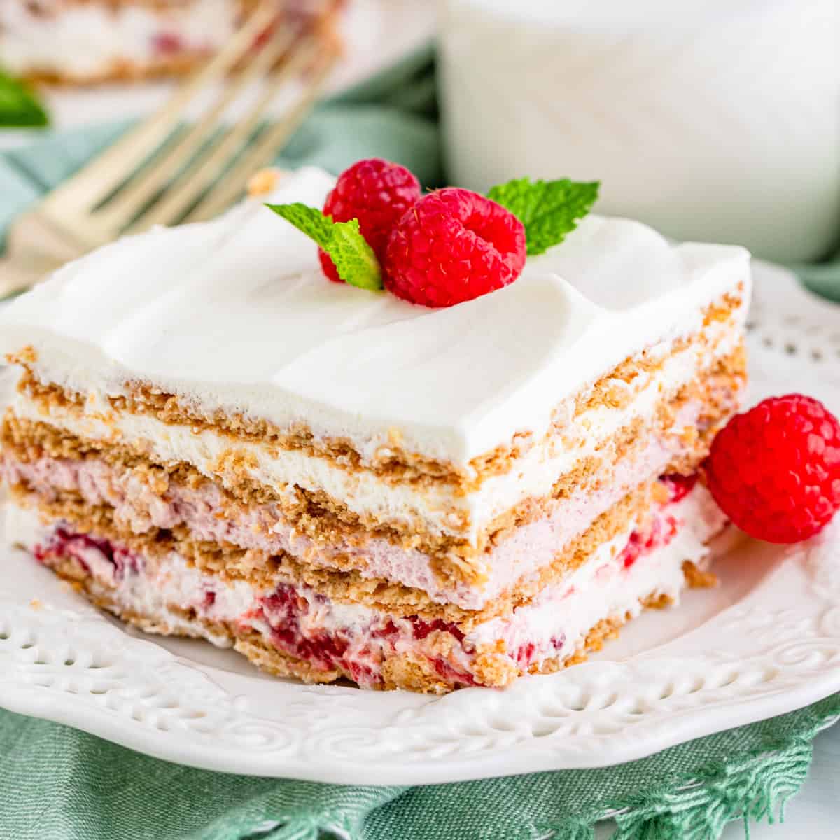 Easy No Bake Raspberry Ice Box Cake Recipe