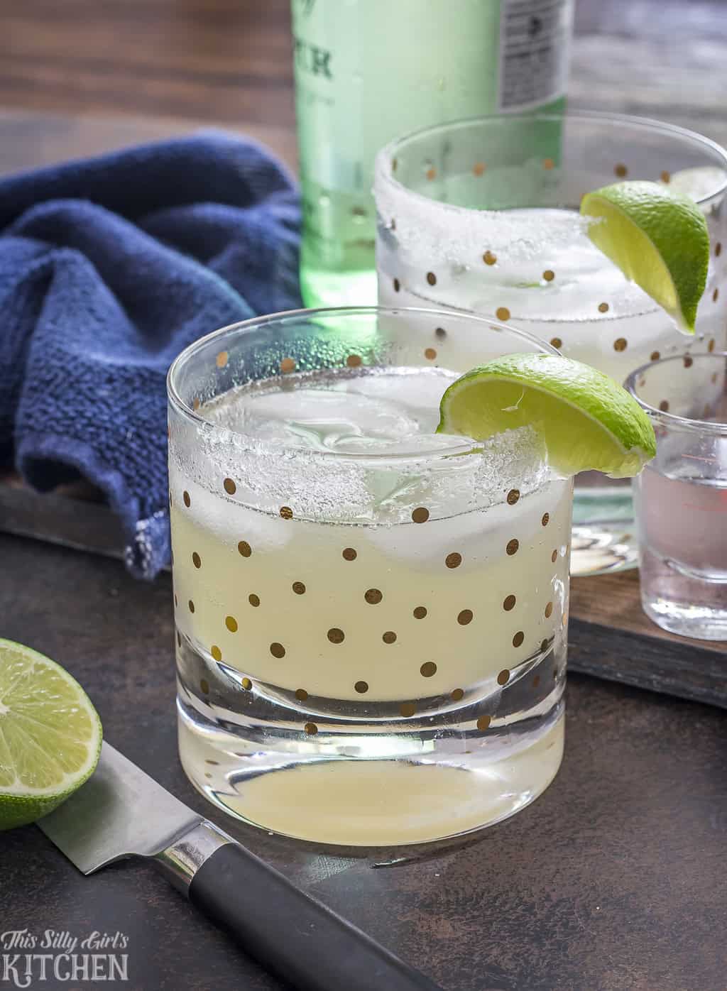 London Mule Cocktail Recipe (With Gin & Ginger Beer)