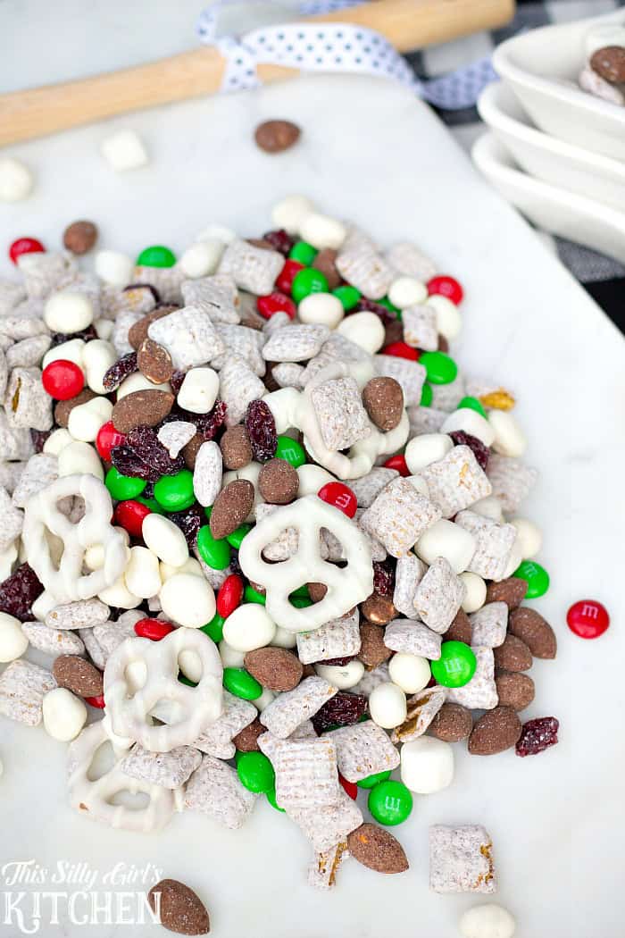 Festive Christmas Trail Mix Recipe