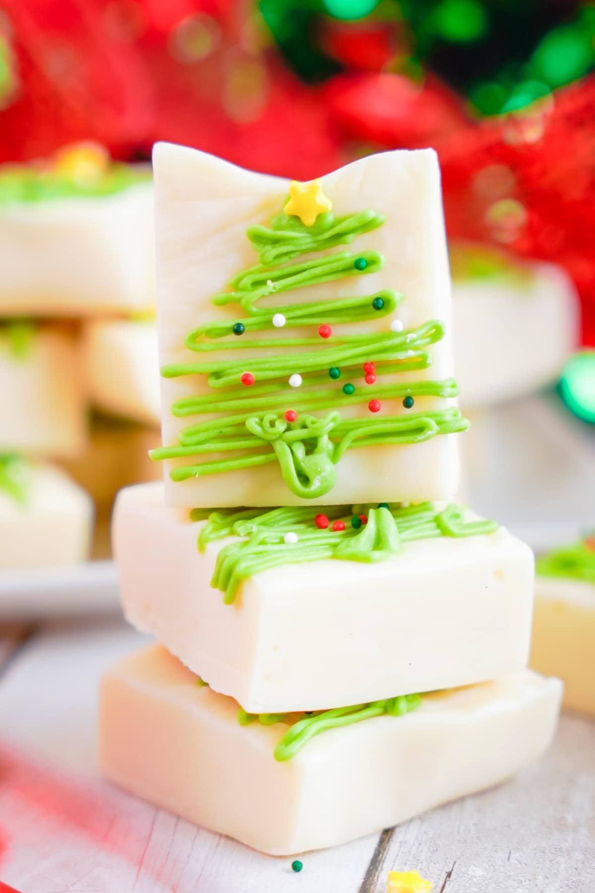 Homemade Christmas Fudge (How to Store Fudge)