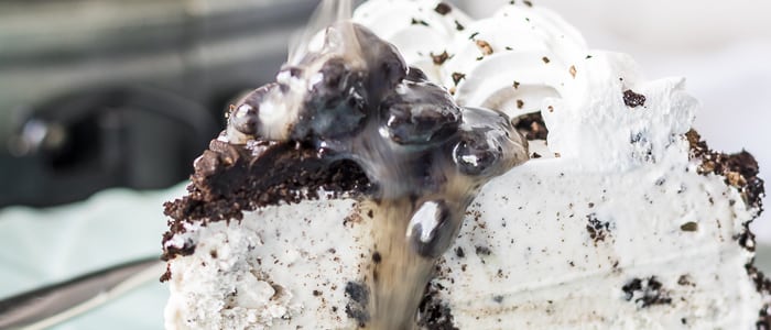 Cookies and Cream Hot Fudge Sauce Recipe