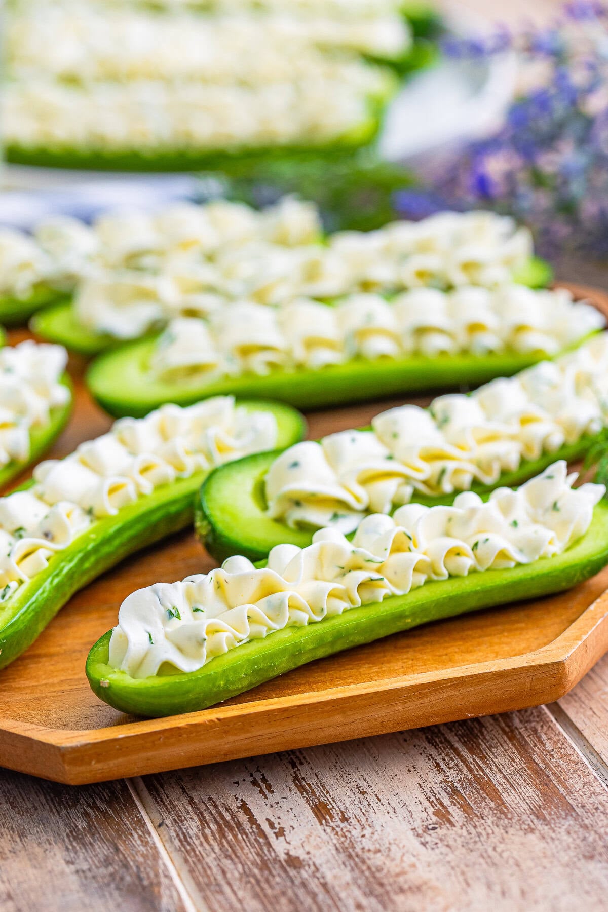 Easy Dill Cream Cheese Cucumber Boats