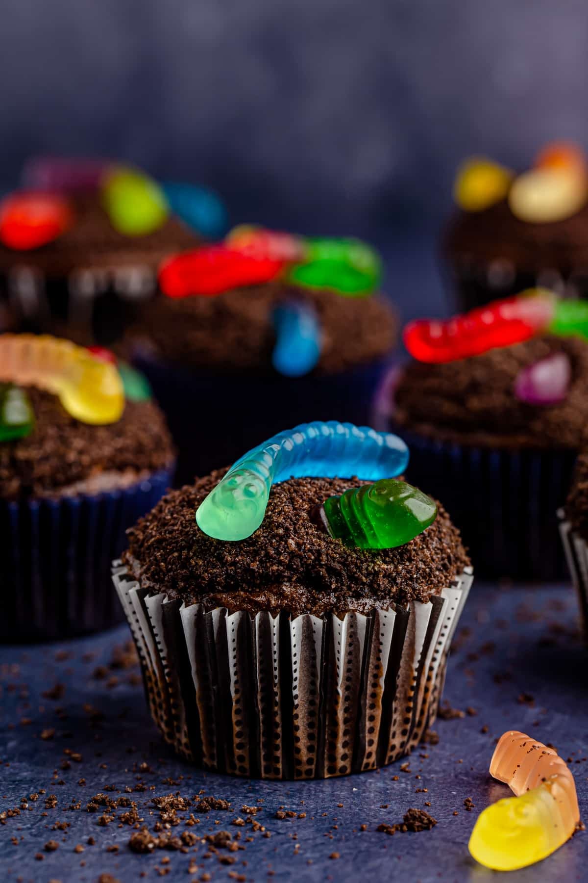 Dirt Cupcakes Recipe with Gummy Worms