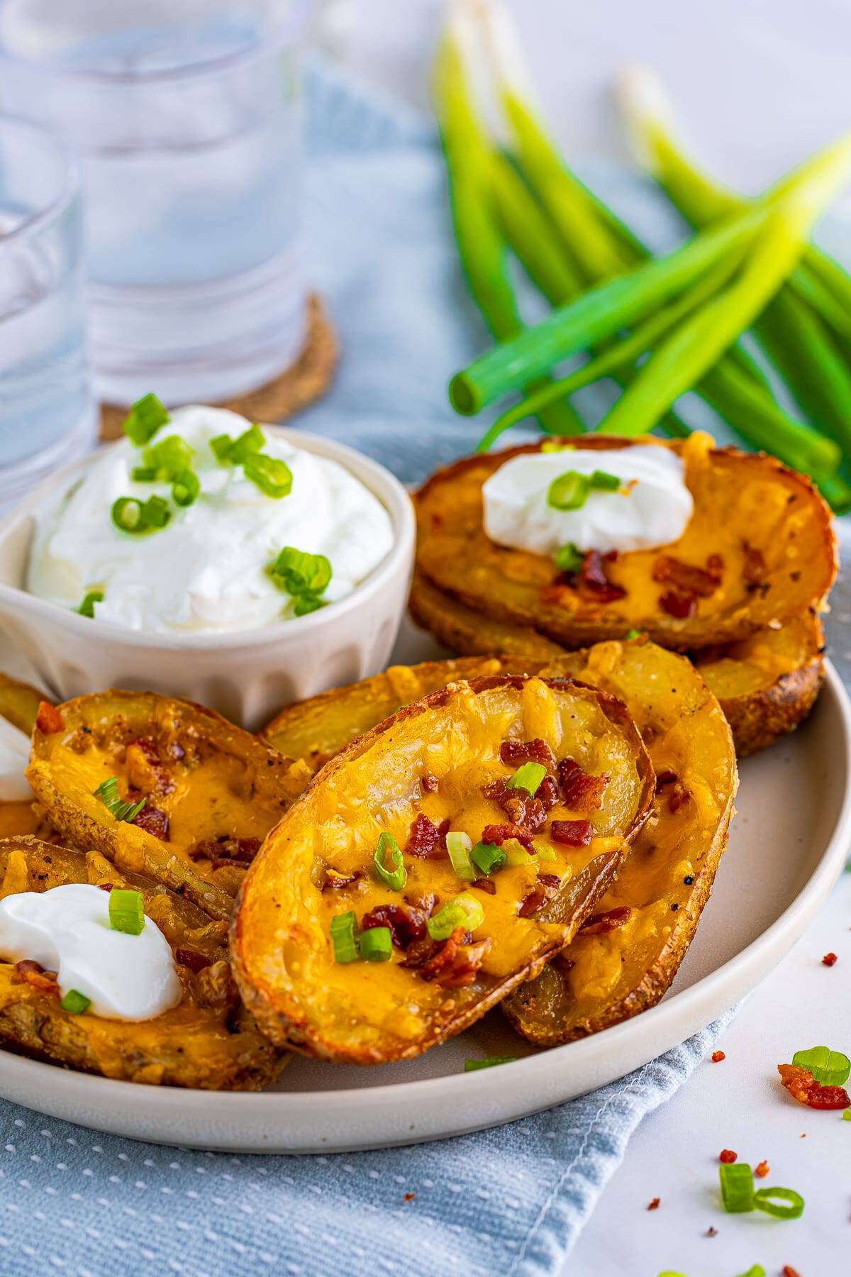 Loaded Potato Skins Recipe (TGI Friday’s Copycat)