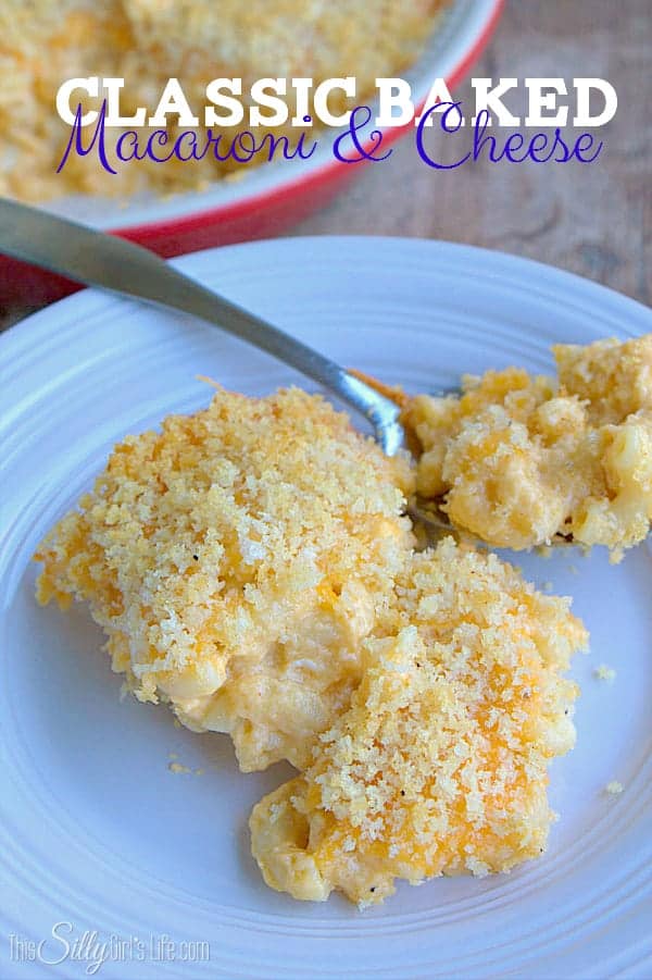 Classic Baked Macaroni and Cheese