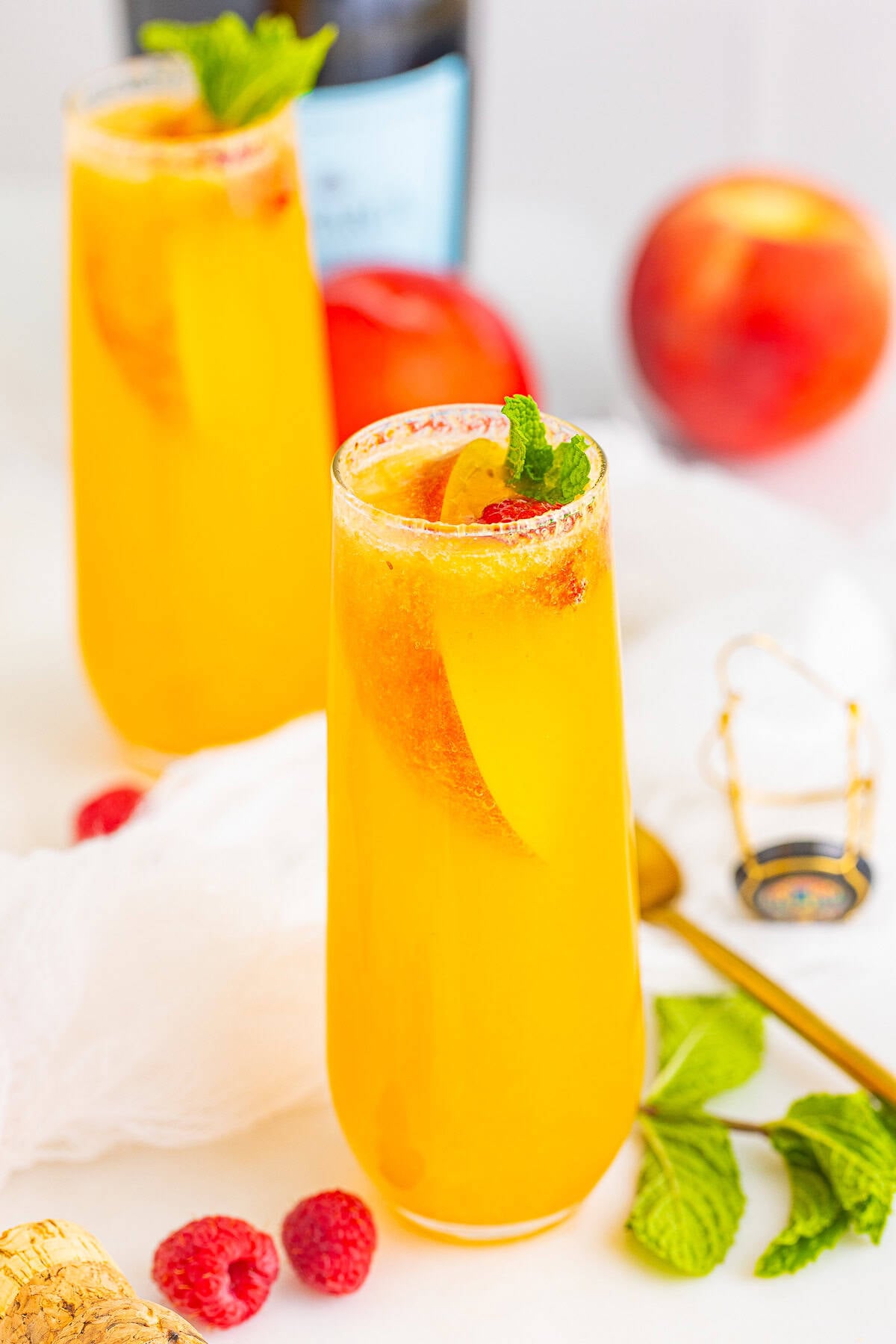 Easy Peach Bellini Recipe