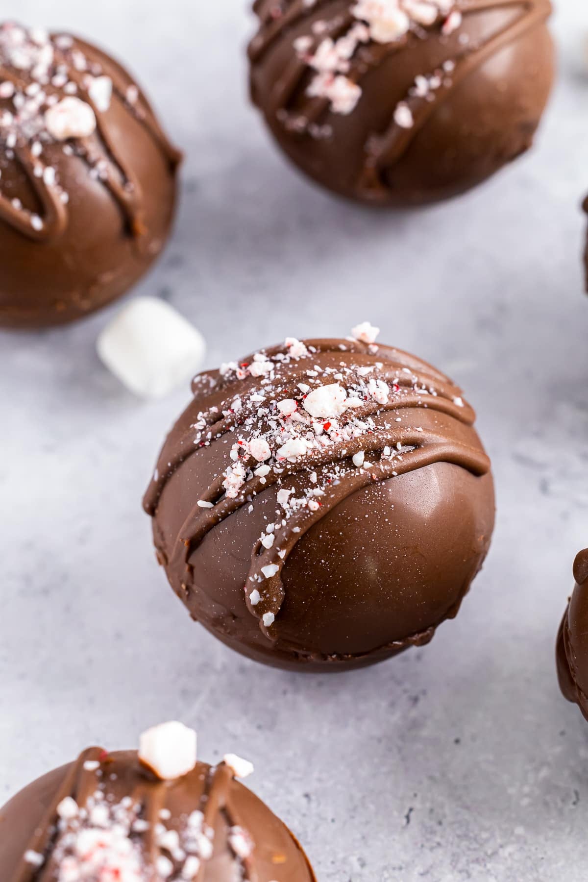 Hot Cocoa Bombs Recipe (Easy DIY)