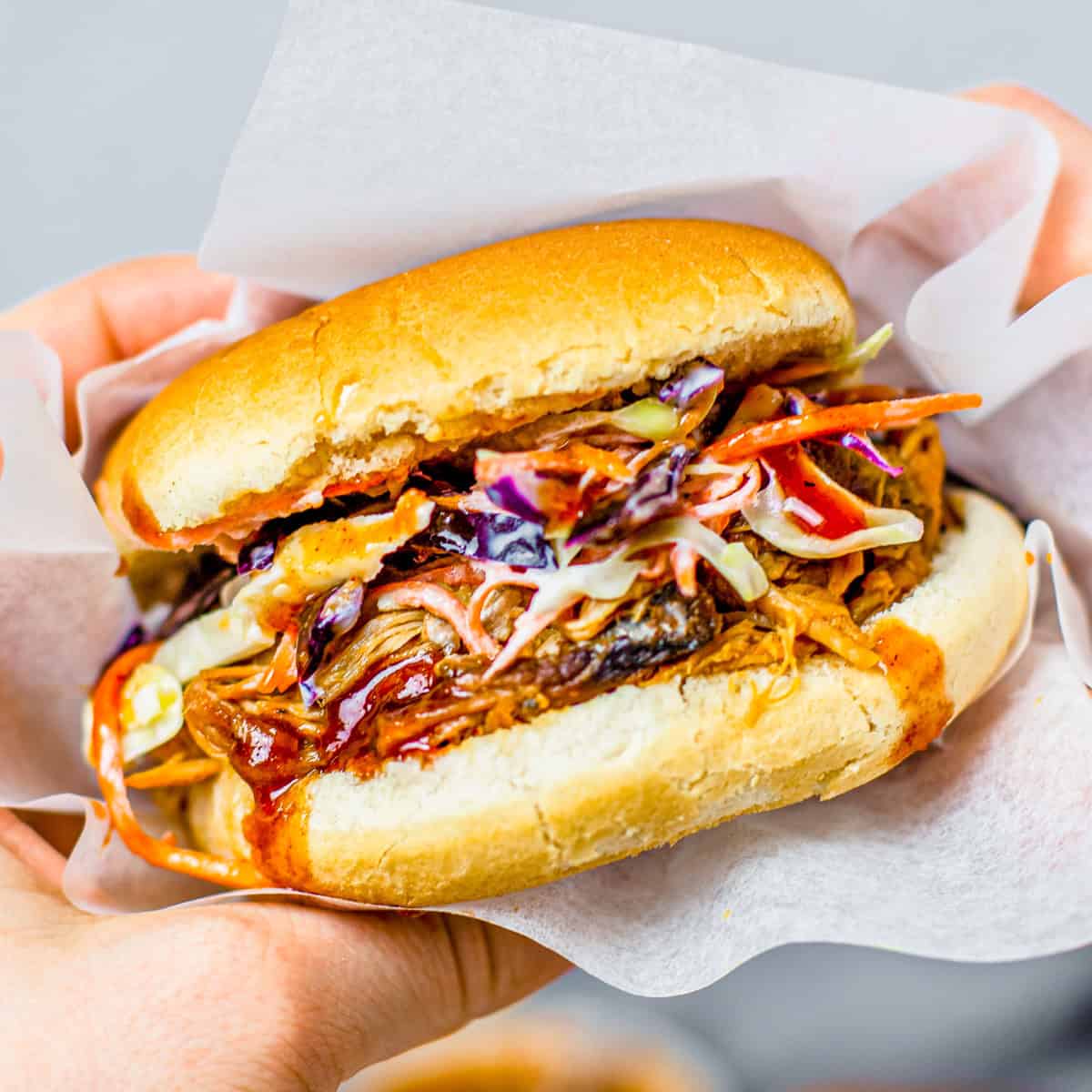 Crock Pot Pulled Pork Sandwiches