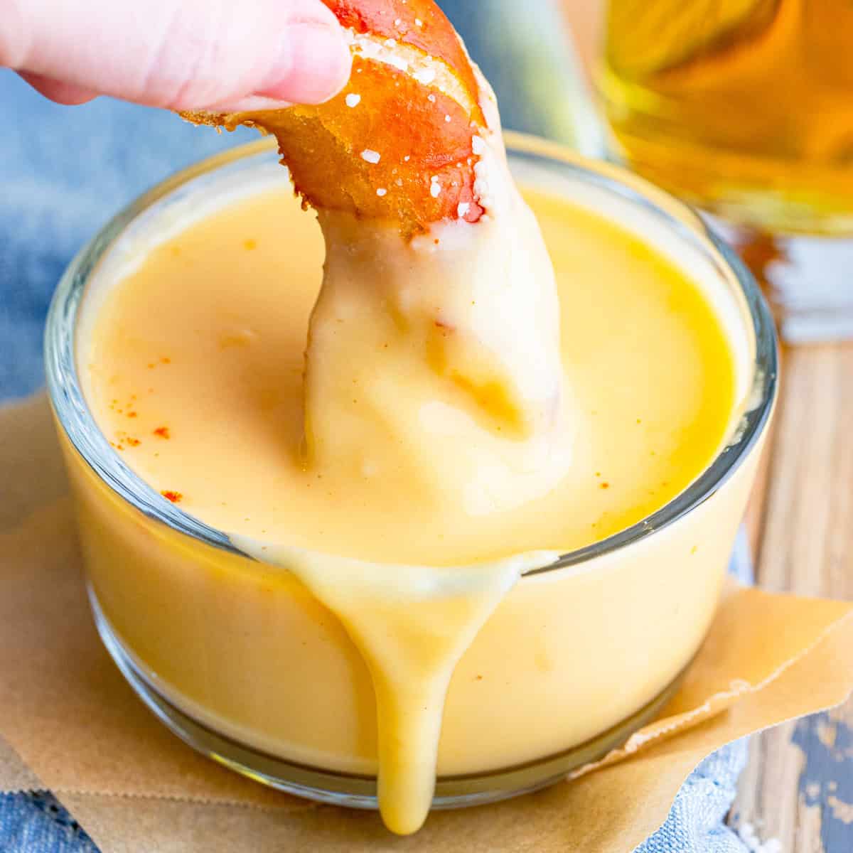 Creamy Beer Cheese Dip Recipe