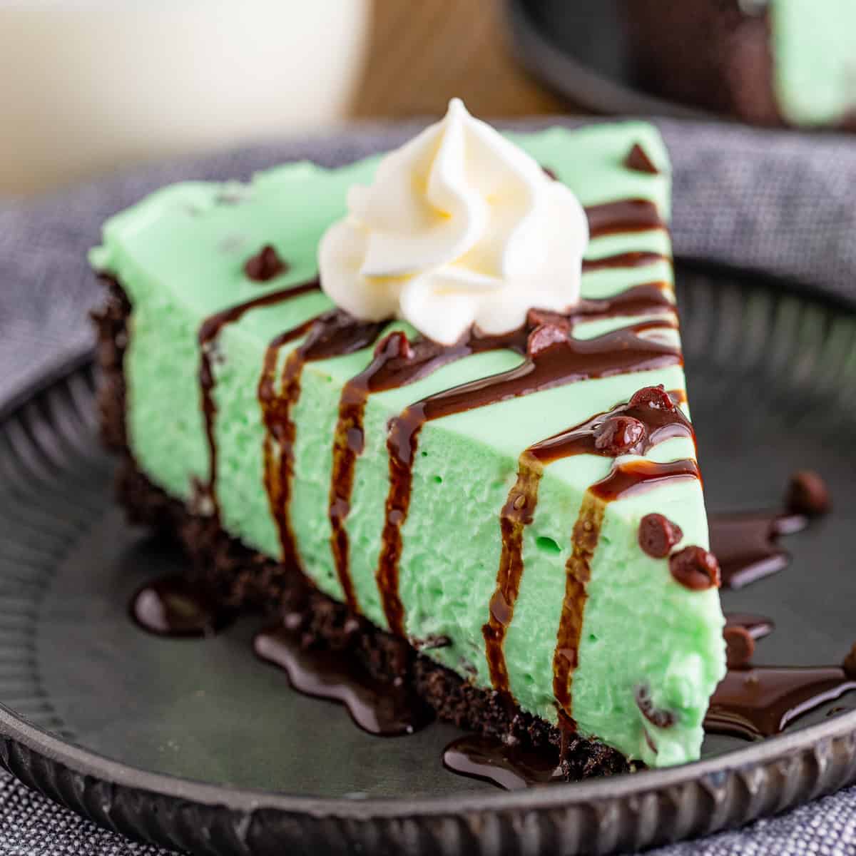 No Bake Mint Chocolate Cheesecake