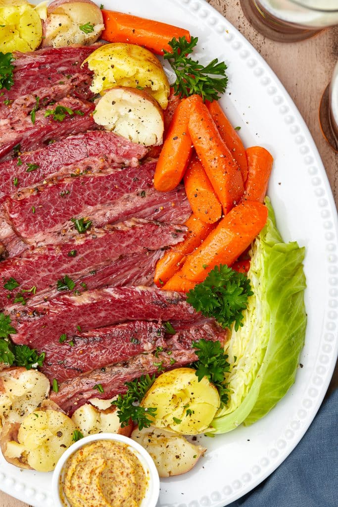 Slow Cooker Corned Beef and Cabbage