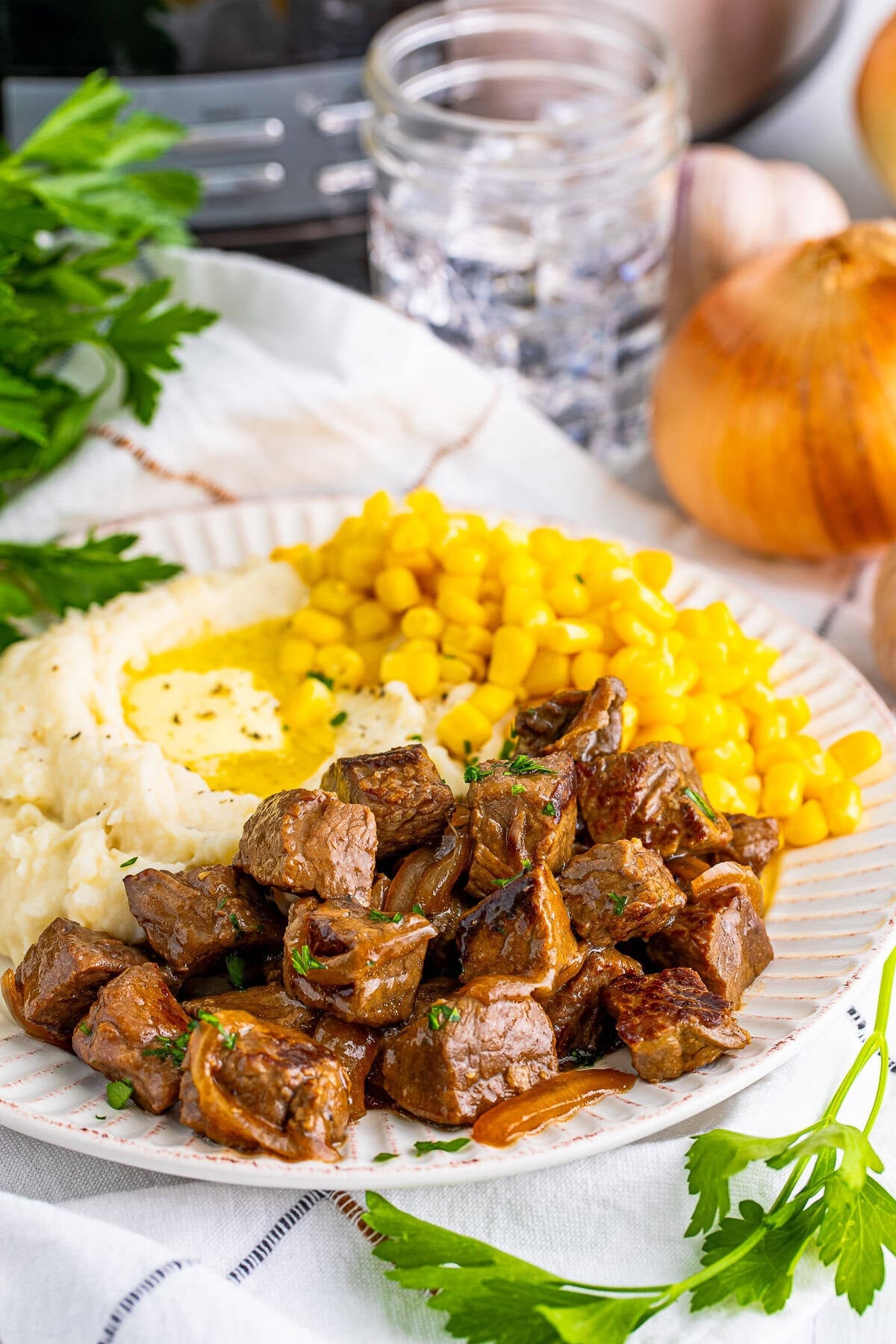 The BEST Slow Cooker Steak Bites (Easy Recipe!)