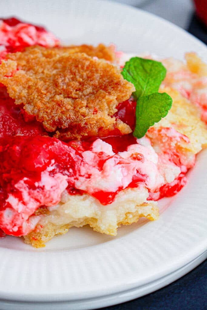 Strawberry Dump Cake with Cheesecake Filling