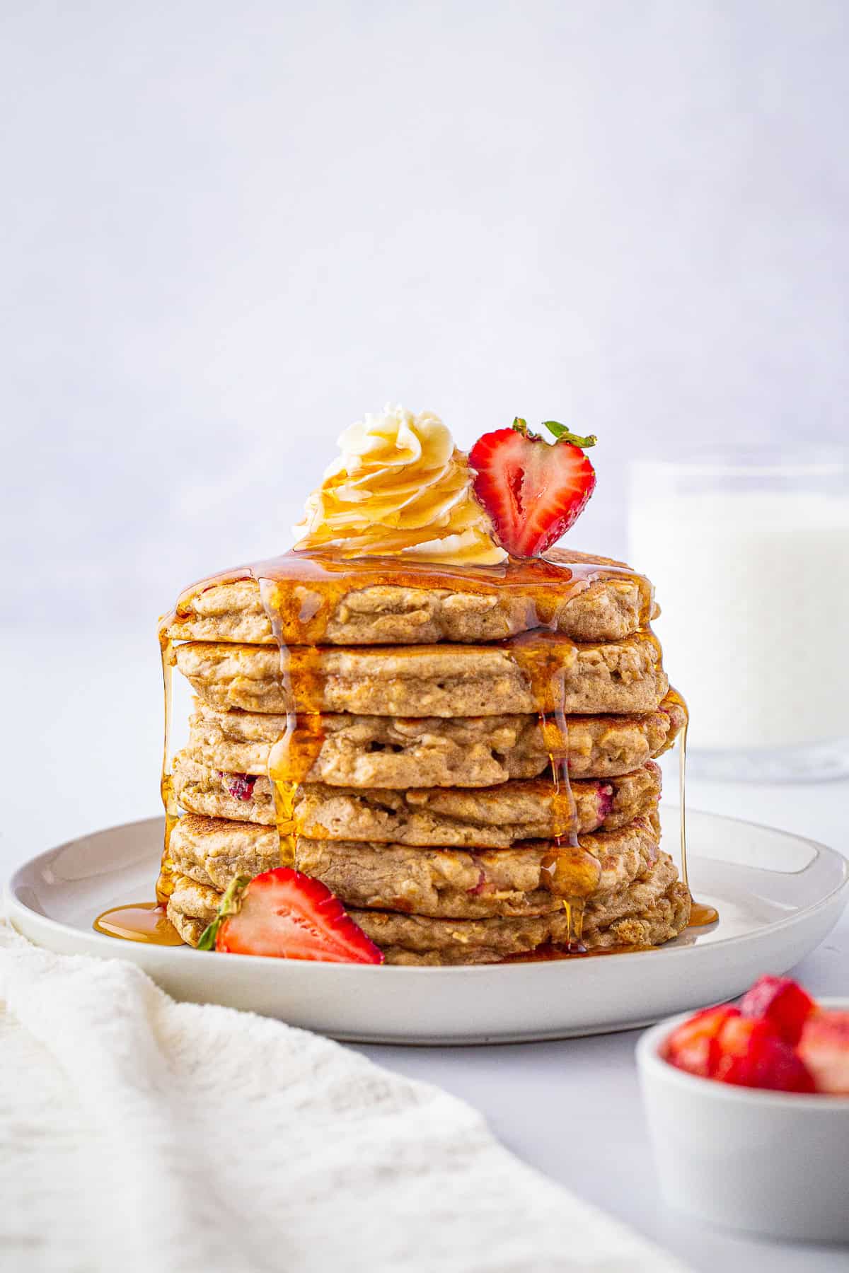 Easy Oatmeal Pancakes Recipe with Strawberries