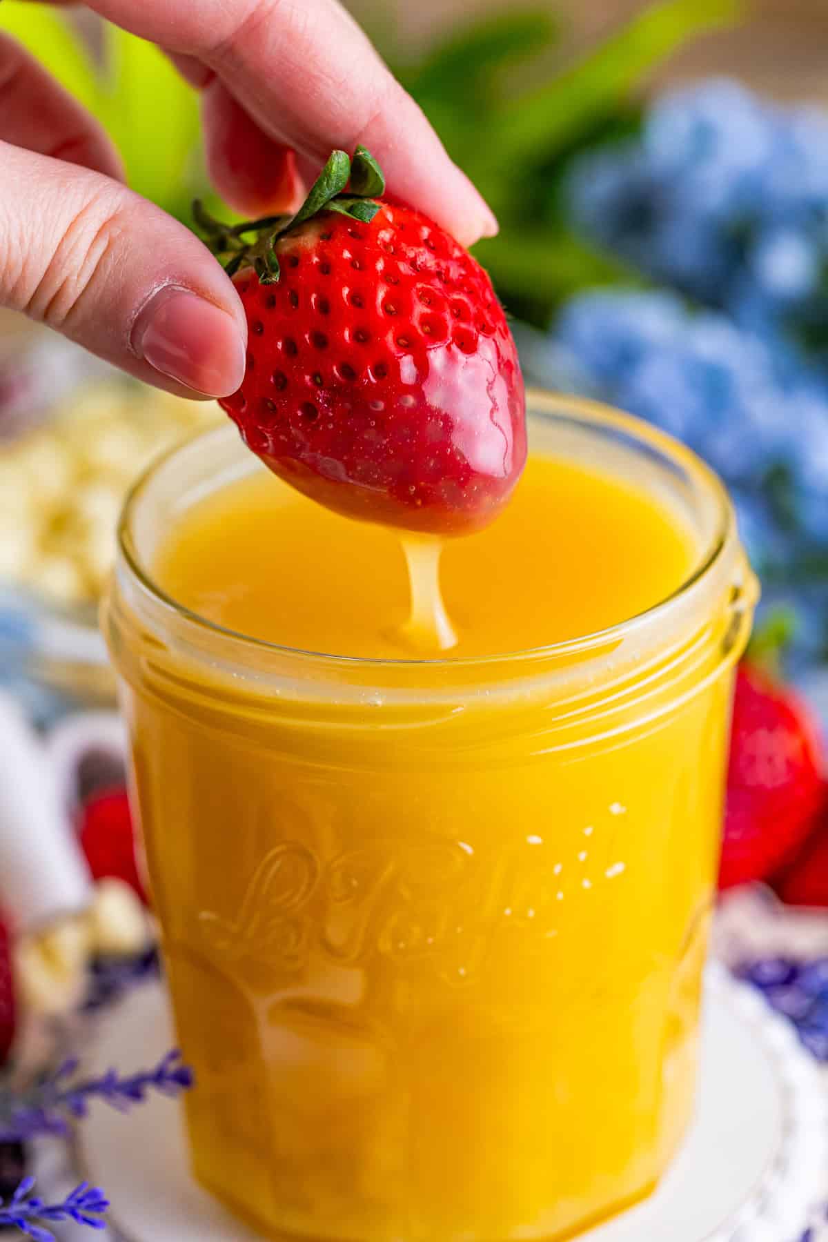 White Chocolate Sauce Recipe (Fudge Sauce)